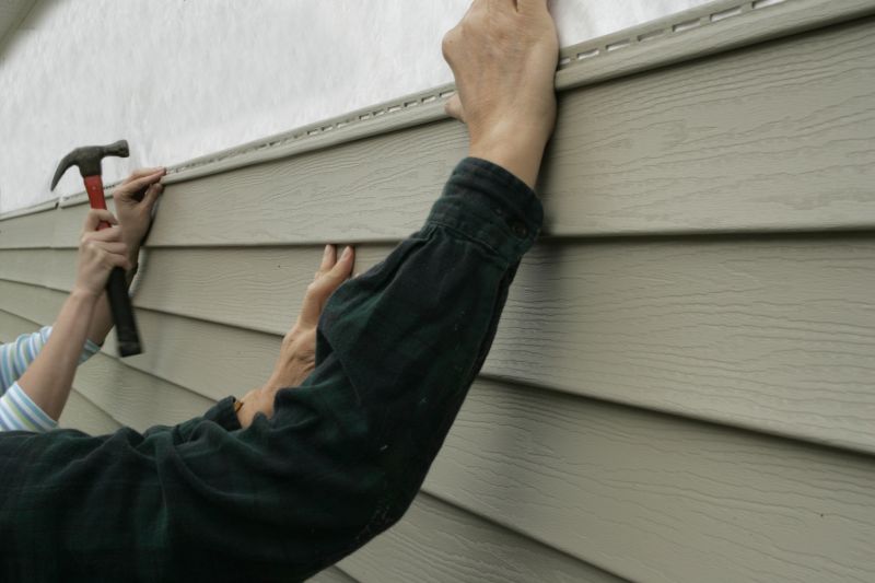 Vinyl Siding Repair - Image 12